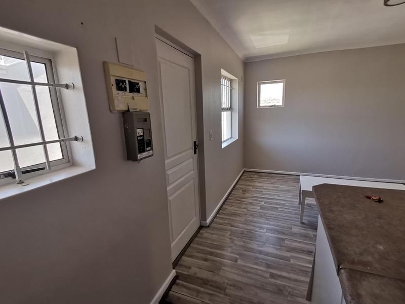 2 Bedroom Property for Sale in Pinelands Western Cape